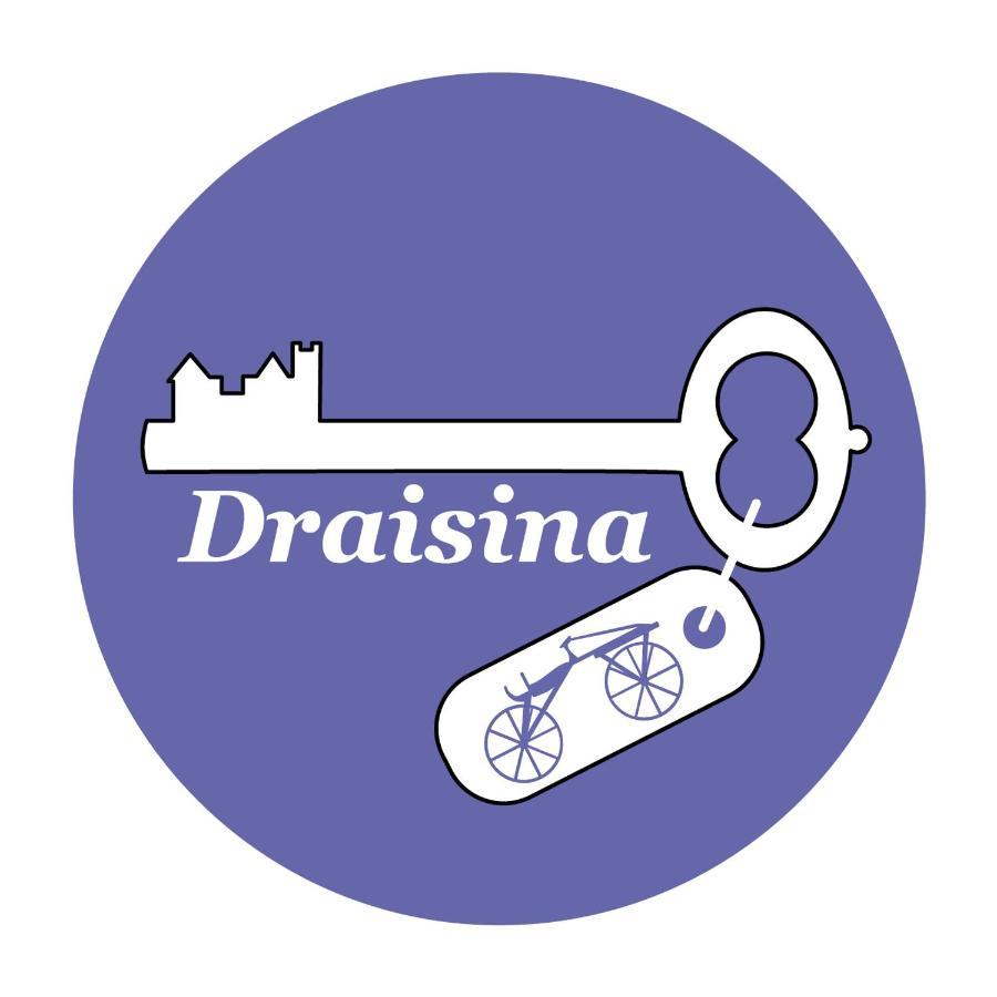 Draisina Bike Apartments Uno Oleggio Castello Exterior foto