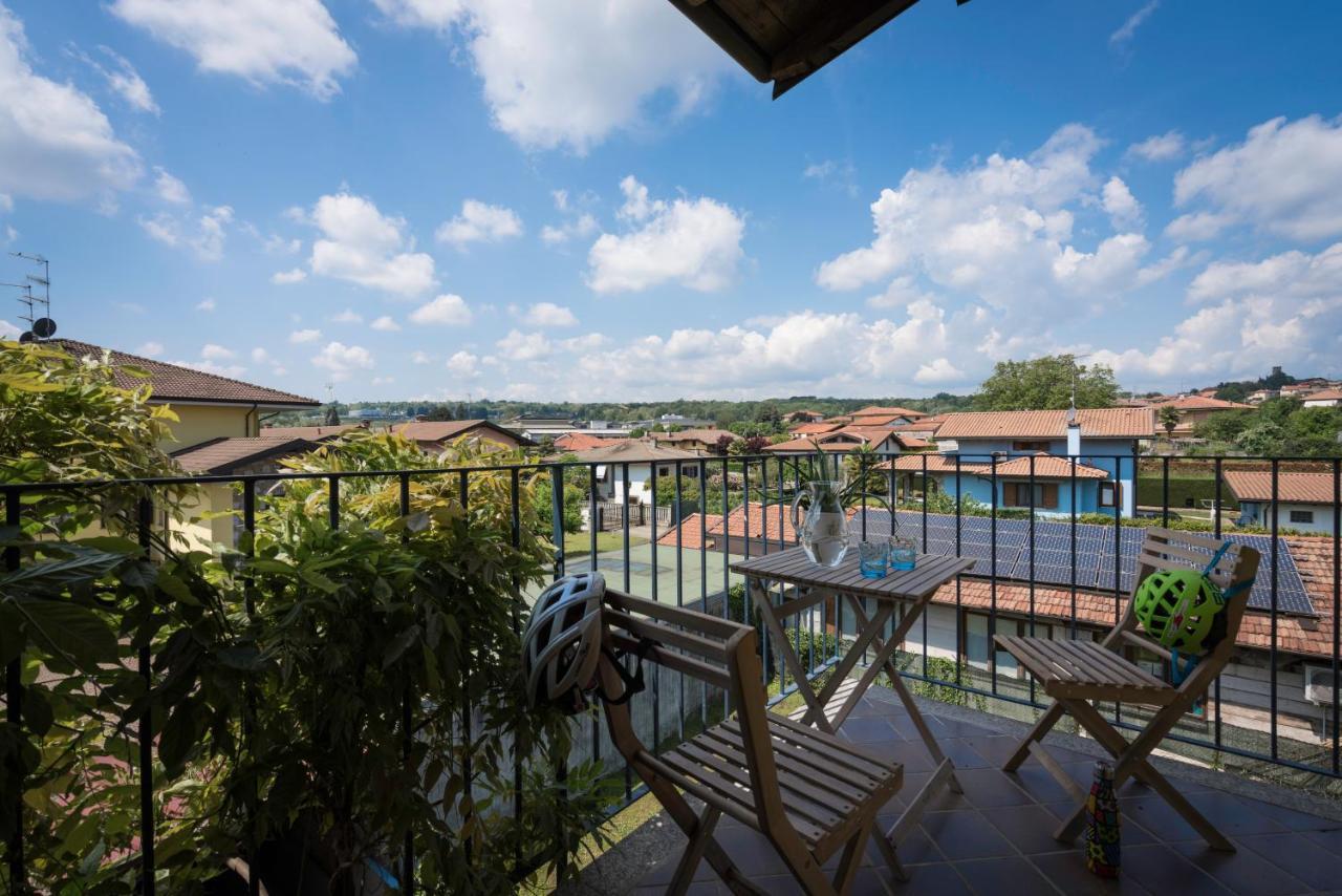 Draisina Bike Apartments Uno Oleggio Castello Exterior foto