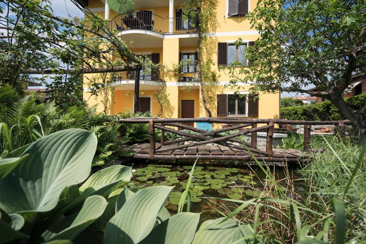 Draisina Bike Apartments Uno Oleggio Castello Exterior foto